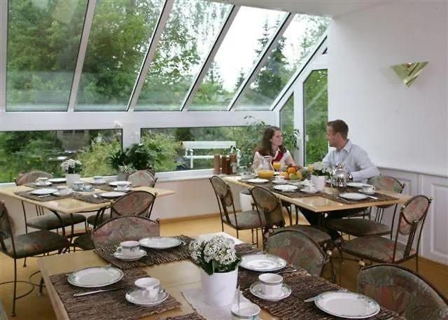 Guest house Hotel Lindenstrasse Neuenhagen bei Berlin