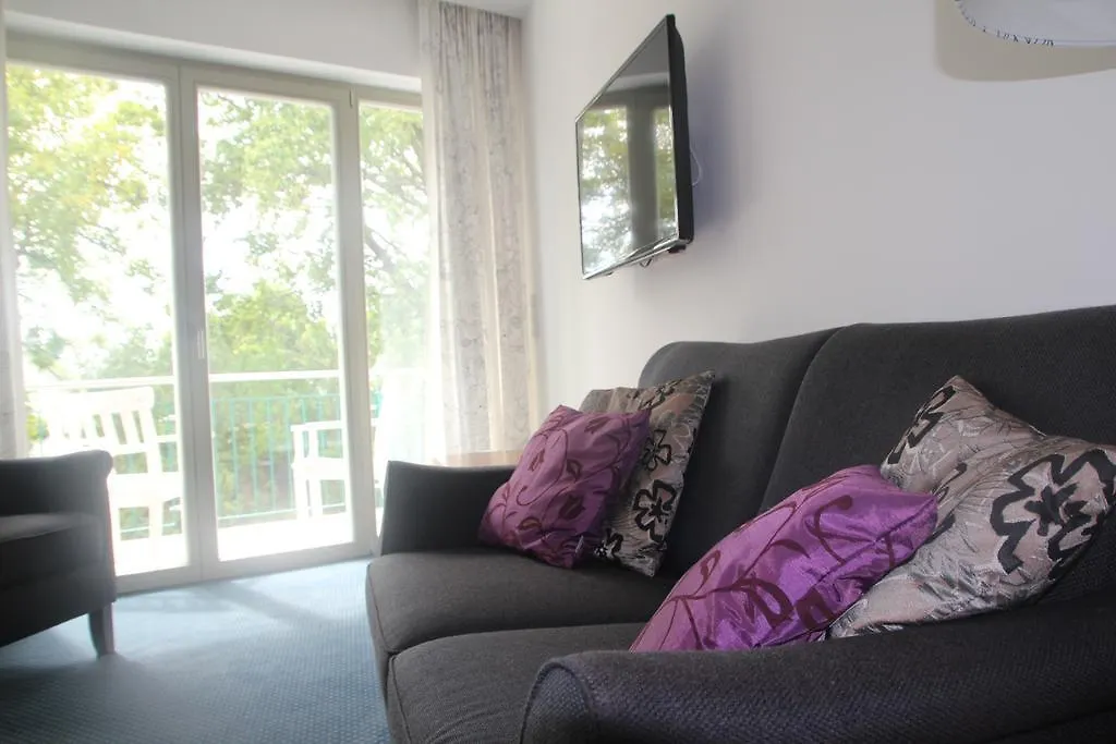 Hotel Lindenstrasse Neuenhagen bei Berlin Guest house